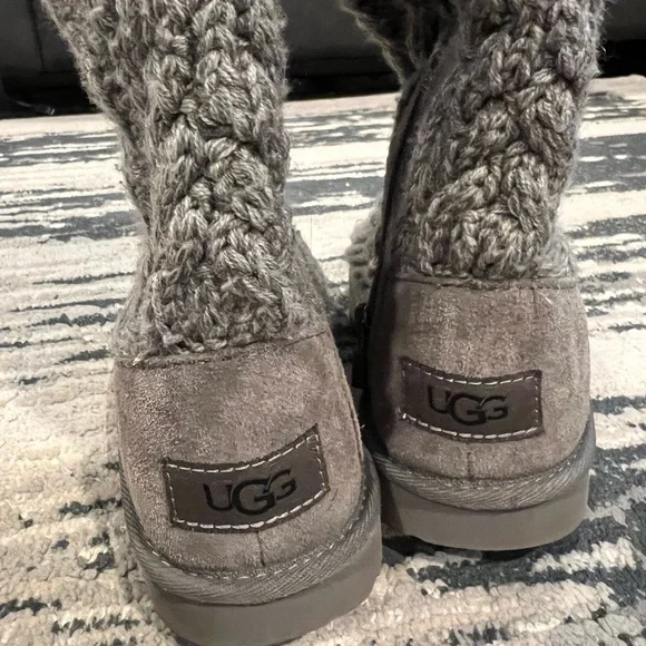UGG Charcoal Knit Boots - Picture 8 of 10